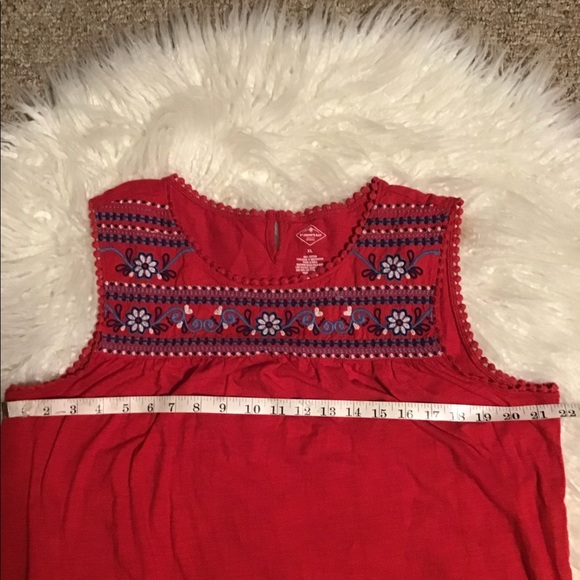 Women’s size extra large Saint John’s bay short sleeve red top with embroidery - Picture 8 of 8